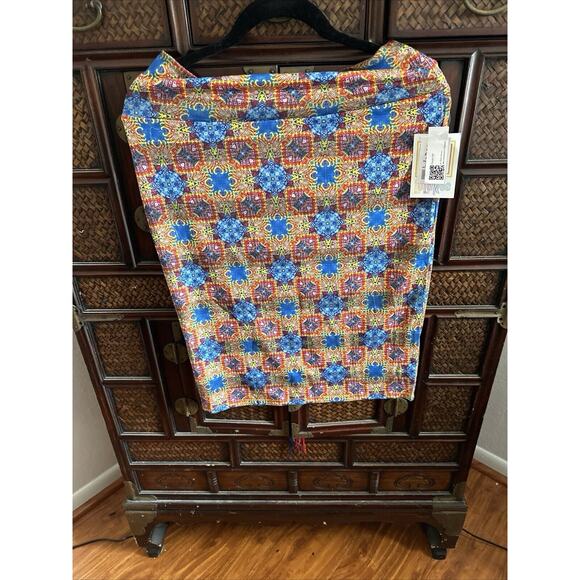NWT LulaRoe Women’s Cassie Skirt Multicolor Blue Geometric Print Stretch M‎ - Picture 4 of 6